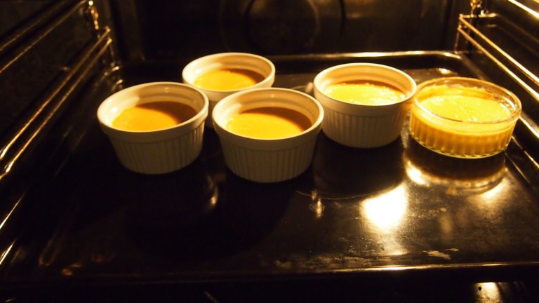 creme brulee, paahtovanukas