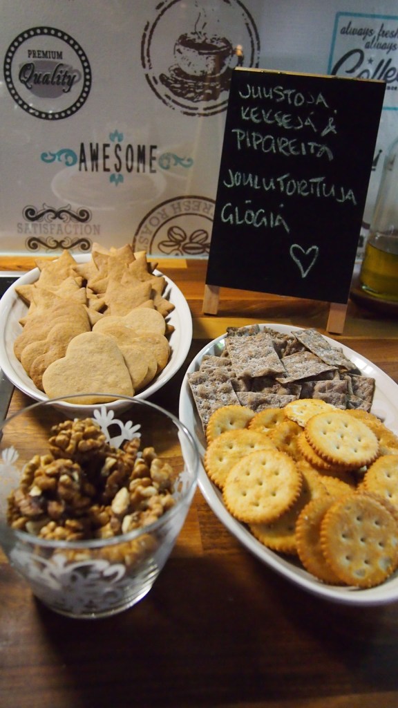 Jouluglögit ystävien kera